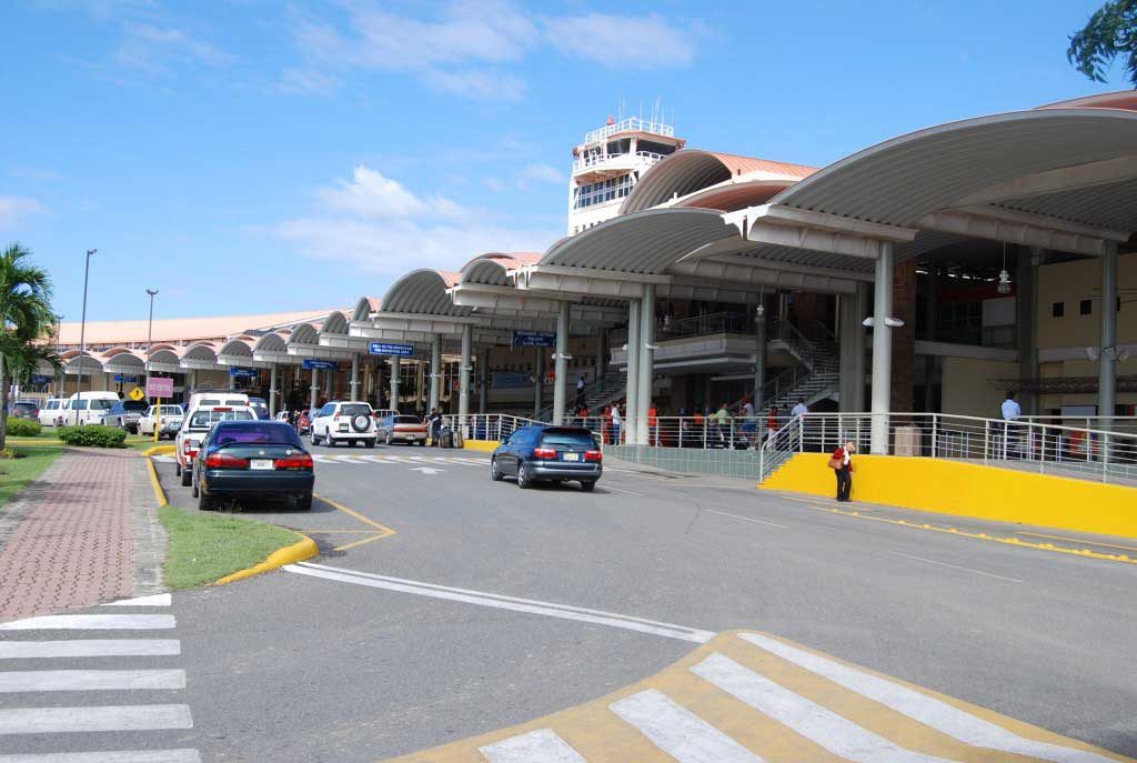 Santiago STI Airport taxi and VIP transport